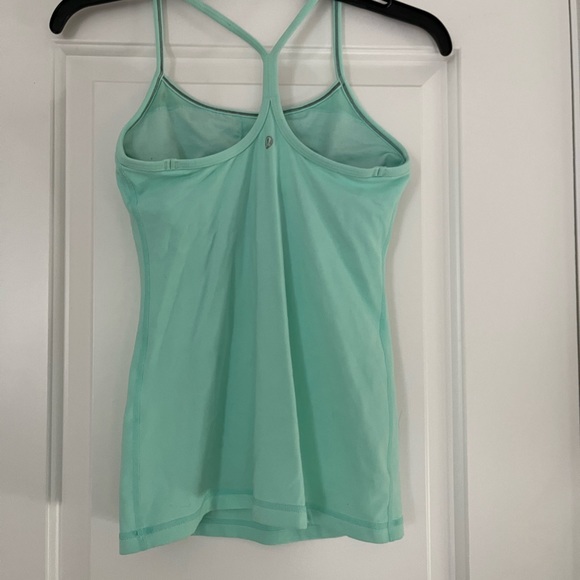 Lululemon - Picture 2 of 3